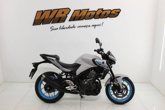 YAMAHA MT-03 CONNECTED ABS 